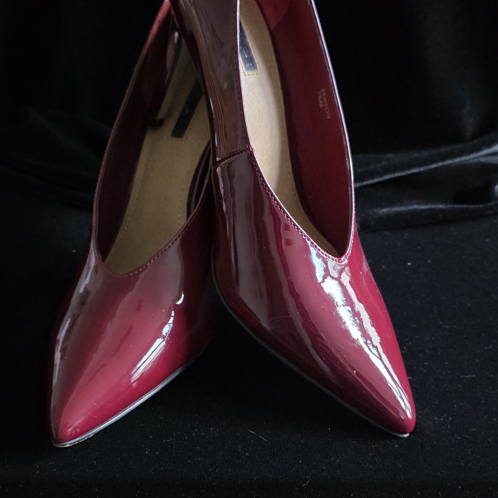 T Tahari Burgundy  Patent Leather Heels